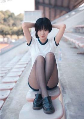 婷婷综合影院_4K免费全集观看