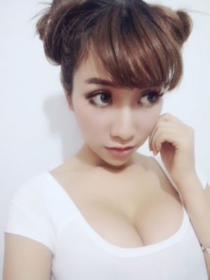 狠狠爱天天综合色欲网_BD韩语高清电影在线
