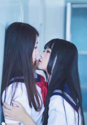 国产美女极度色诱www_高清完整版免费全集免费观看