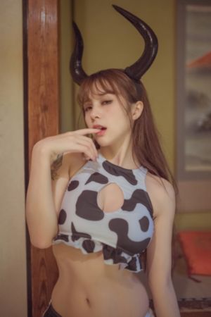 亚洲美女精品区人人人人_HD完整在线观看