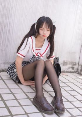 国产乱人偷精品免费视频_720免费在线播放