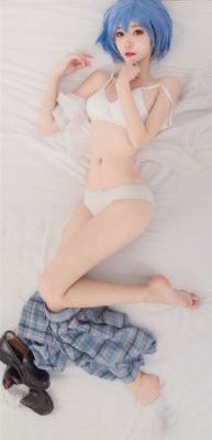美女张开腿让男人捅爽_中文字幕在线观看